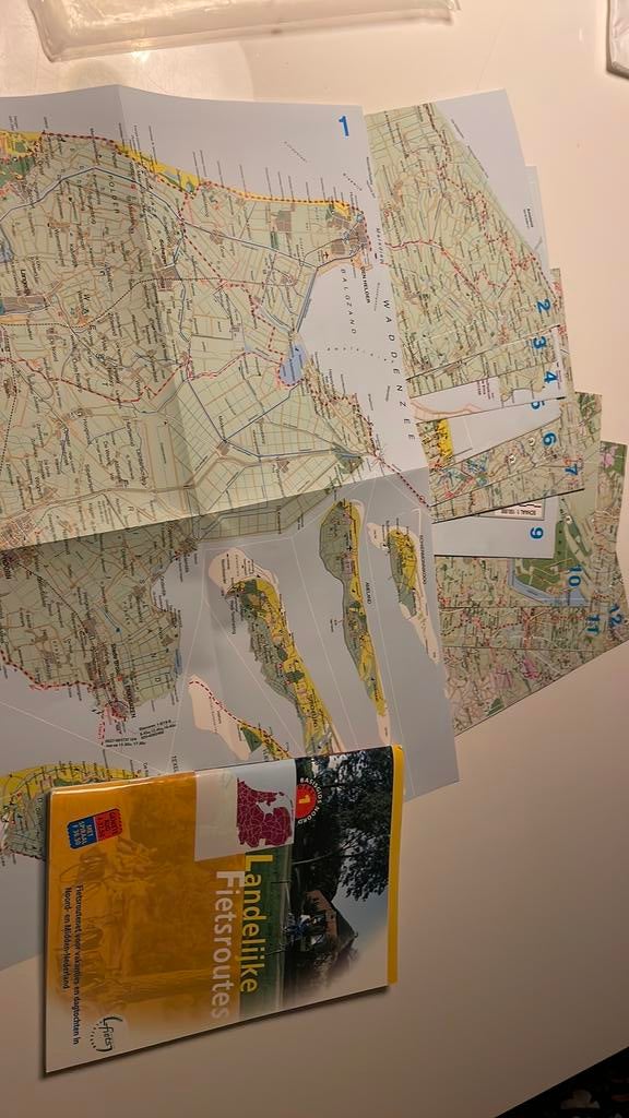 Landelijke fietsroutes noord 12 kaarten 1998, Boeken, Fiets- of Wandelgids, Zo goed als nieuw, Benelux, Ophalen
