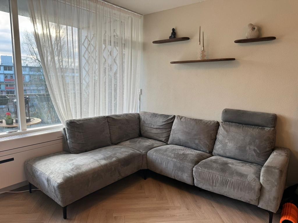 Grijze hoekbank met relaxfunctie, Ophalen, 250 tot 300 cm, Gebruikt, 100 tot 125 cm