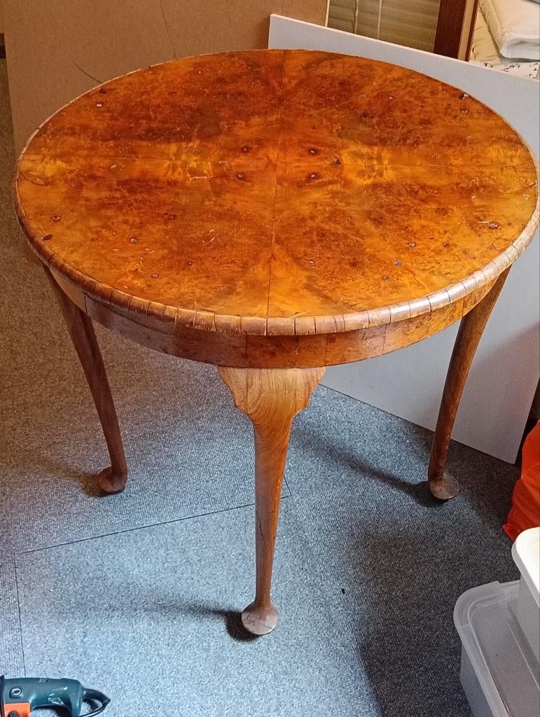 Wortelnoten tafeltje, Ophalen of Verzenden