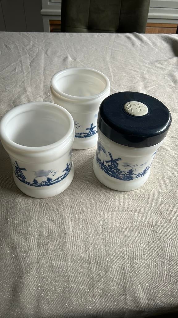 Vintage opaline tabakspot., Ophalen of Verzenden, Zo goed als nieuw, Glas, Overige stijlen
