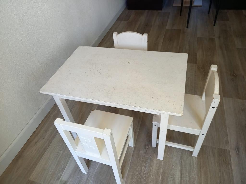 Tafel met stoeltjes, Ophalen, Gebruikt, Tafel(s) en Stoel(en)