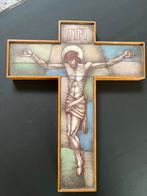 Gebrandschilderd opaline kruisbeeld (Gebroeders van Paridon), Ophalen of Verzenden