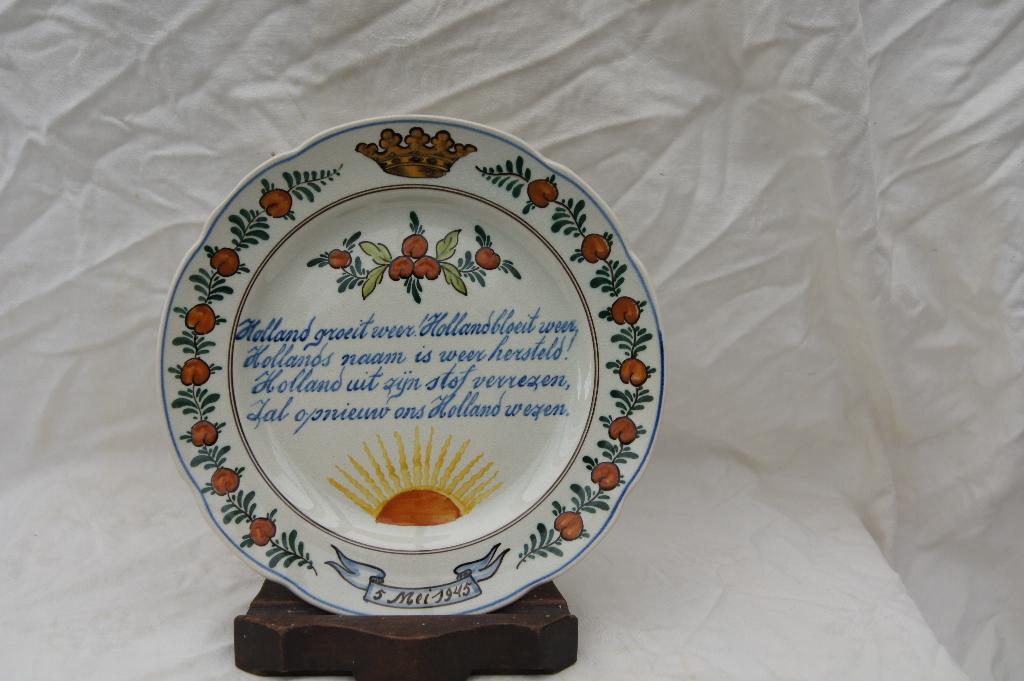 Bevrijdings bord / kan  5 Mei 1945, Ophalen of Verzenden, Overige soorten, Nederland