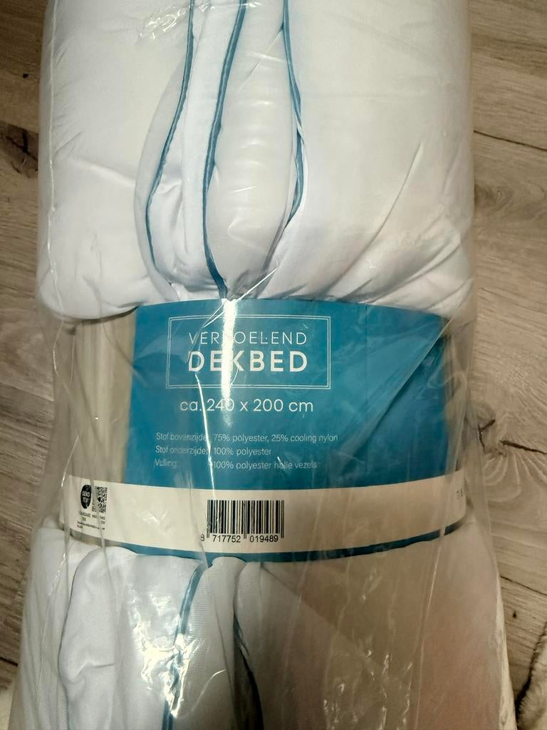 Nieuwe verkoelende dekbed 240x200cm. Merk silverstar., Wit, Ophalen of Verzenden, Deken of Dekbed, Nieuw