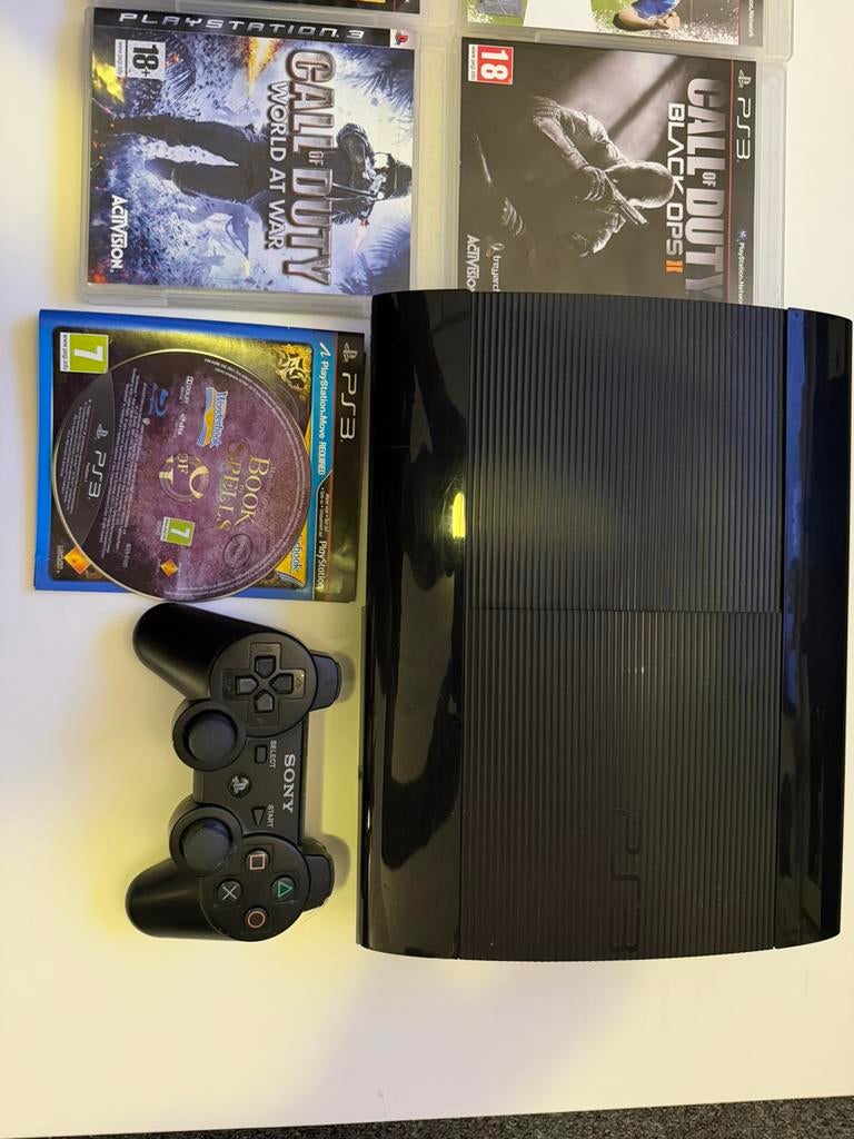 Ps3 Super Slim, Spelcomputers en Games, Ophalen of Verzenden, Zo goed als nieuw, 500 GB, Met 1 controller