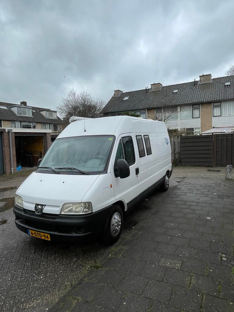 Caravans And Camping Peugeot
