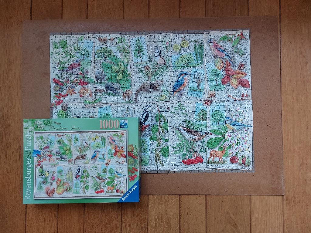 Puzzel Bijzondere Bomen Ravensburger, Ophalen of Verzenden, 500 t/m 1500 stukjes, Zo goed als nieuw, Legpuzzel