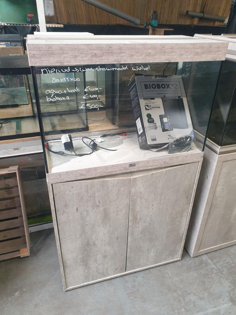 Nieuw aquarium 80x55x40 incl verlichting en biobox2, Ophalen, Aqualantis, Aquatlantis, Inclusief deksel