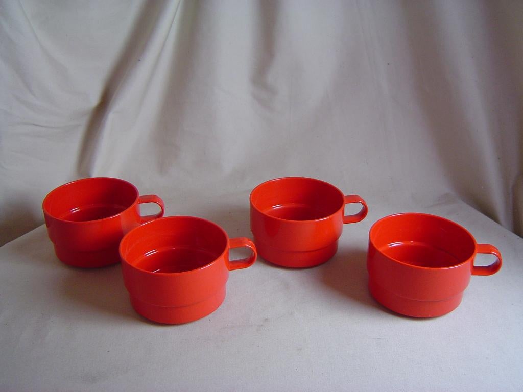4 rode Mepal soepkommen melamine, Ophalen of Verzenden, Zo goed als nieuw