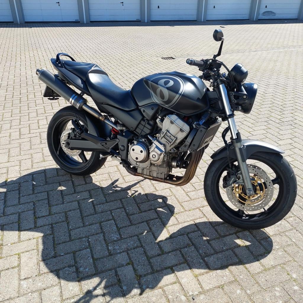 Unieke Honda CB900F Hornet 2002, Motoren, Motoren | Honda, Sportuitlaat, Occasion, 4 cilinders, Motorrijbewijs A