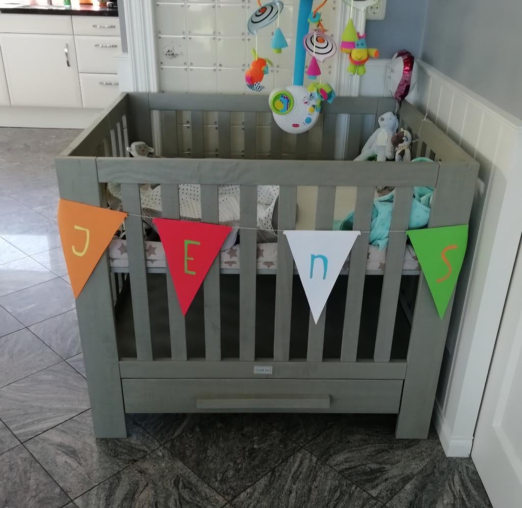 Kinderbox coming, Ophalen, Gebruikt, Rechthoekig, In hoogte verstelbaar