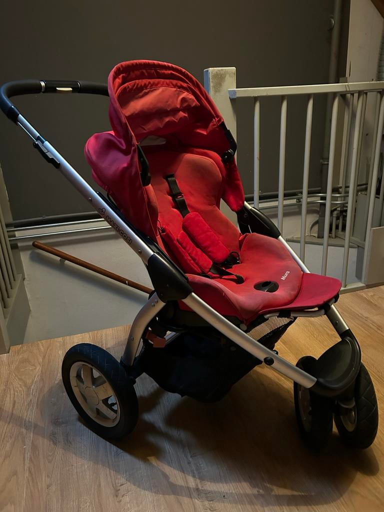 Maxi-Cosi kinderwagen rood - Gebruikt, Kinderen en Baby's, Kinderwagens en Combinaties, Ophalen of Verzenden, Gebruikt, Kinderwagen