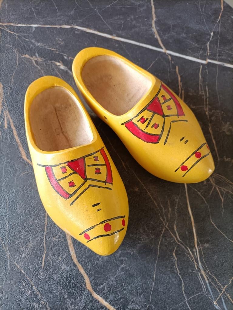 Gele kinder klompen, Ophalen of Verzenden, Gebruikt, Jongen of Meisje