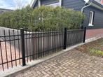 Nieuw hekwerk compleet met staanders., Ophalen, Zo goed als nieuw, IJzer, Dubbelstaafmat hekwerk