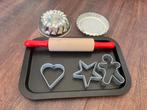Bakset met bakvormpjes en deegroller, Kinderen en Baby's, Ophalen, Gebruikt