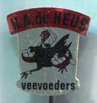 H.A. de Heus veevoeders blik speldje ( F_183 ), Verzamelen, Verzenden, Zo goed als nieuw, Merk, Speldje of Pin