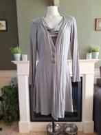 Xandres grijze waterval top en vest cardigan combi L 42 44, Verzenden, Maat 42/44 (L), Zo goed als nieuw, Grijs