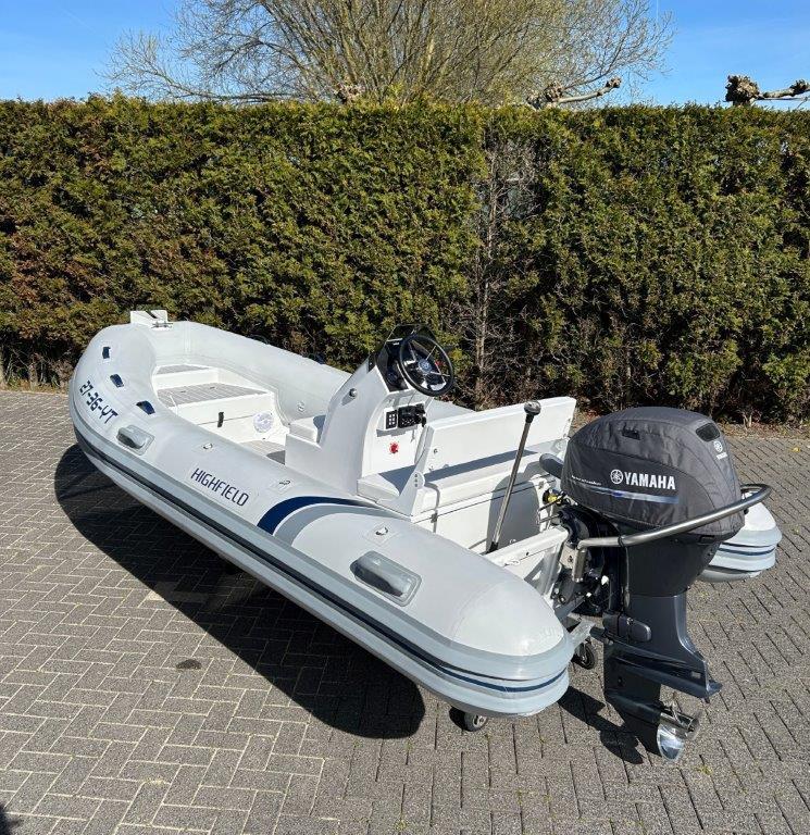Highfield Ocean Master 420 hypalon + Yamaha F40 | als nieuw!, Watersport en Boten, Rubberboten, Aluminium, Zo goed als nieuw, Benzine