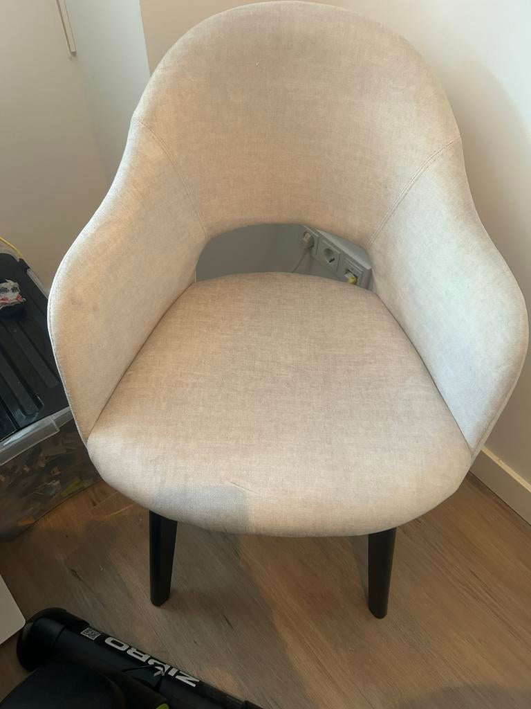 Twee Urban Sofa eetkamerstoelen, Ophalen, Zo goed als nieuw, 75 tot 100 cm, 50 tot 75 cm