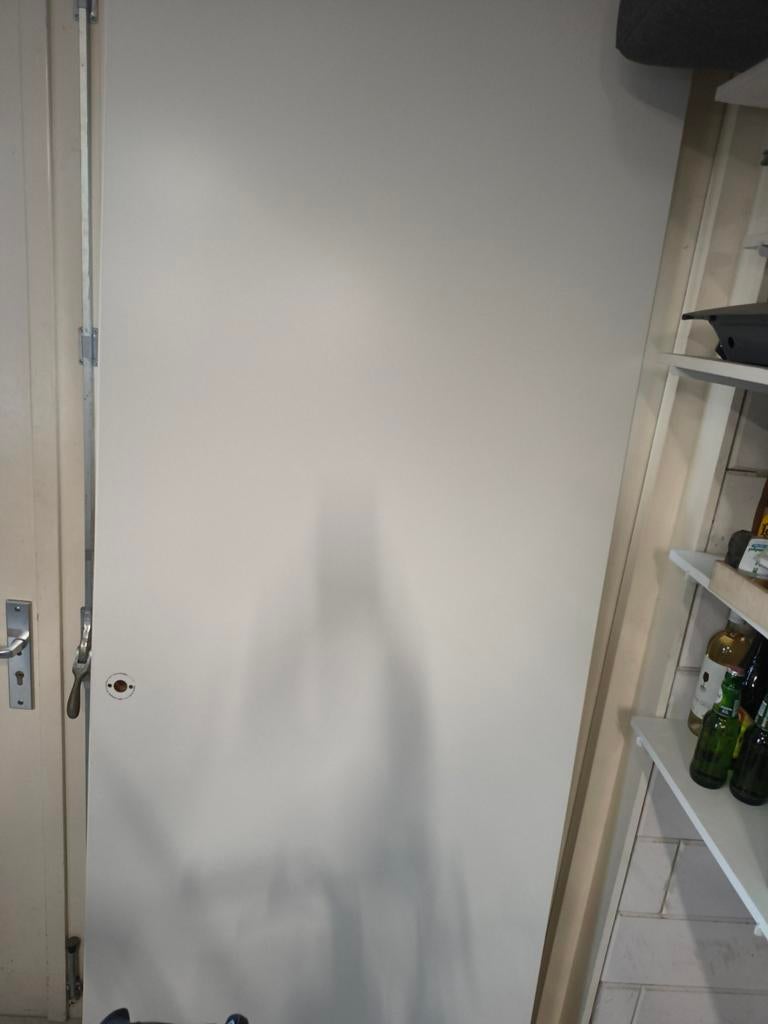 GRATIS: Mooie Berkvens opdekdeur 231 x 93 linksdraaiend, Doe-het-zelf en Verbouw, Deuren en Horren, Ophalen, Binnendeur, 215 cm of meer