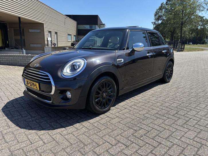 MINI Mini 1.5 Cooper Pepper Business 5 deurs [ pano schuifda, Auto's, Mini, Bedrijf, Te koop, Cooper, ABS, Airbags, Airconditioning