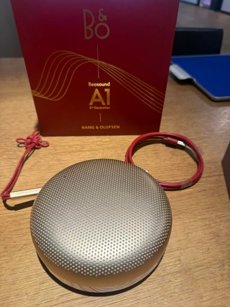 Bang & Olufsen BeoSound A1 lunar red, Overige merken, Bang & Olufsen, Info@bang-olufsen.dk, Overige typen