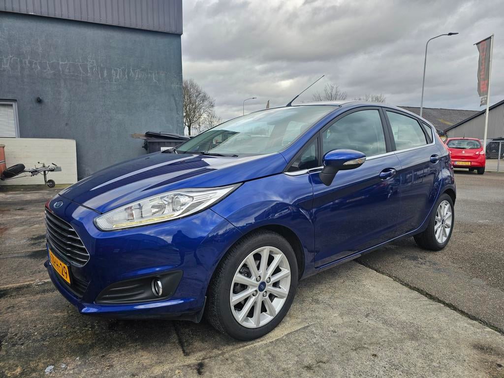 Ford Fiesta 1.0 EcoBoost Titanium, Voorwielaandrijving, Bluetooth, Blauw, 23 km/l