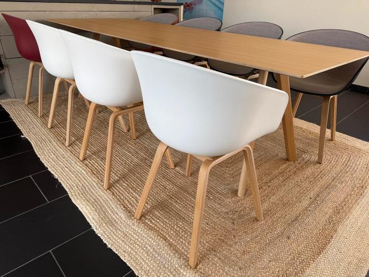 8 Hay AAC22 stoelen en Hay CPH30 tafel, Huis en Inrichting, Complete eetkamers, Zo goed als nieuw, Ophalen