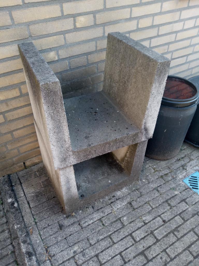Betonnen zitjes, Tuin en Terras, Ophalen, Zo goed als nieuw