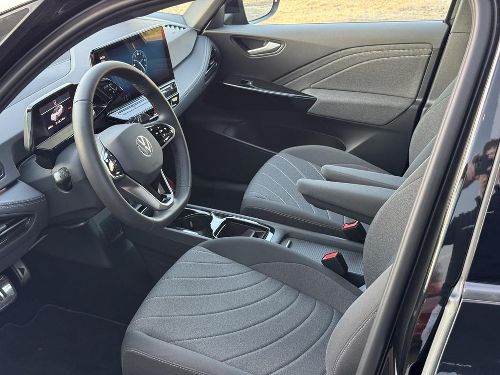 Volkswagen ID.3 Pro 58 kWh | Stoel & Stuurverwarming | ACC |, Automaat, ID.3, Zwart, 204 pk