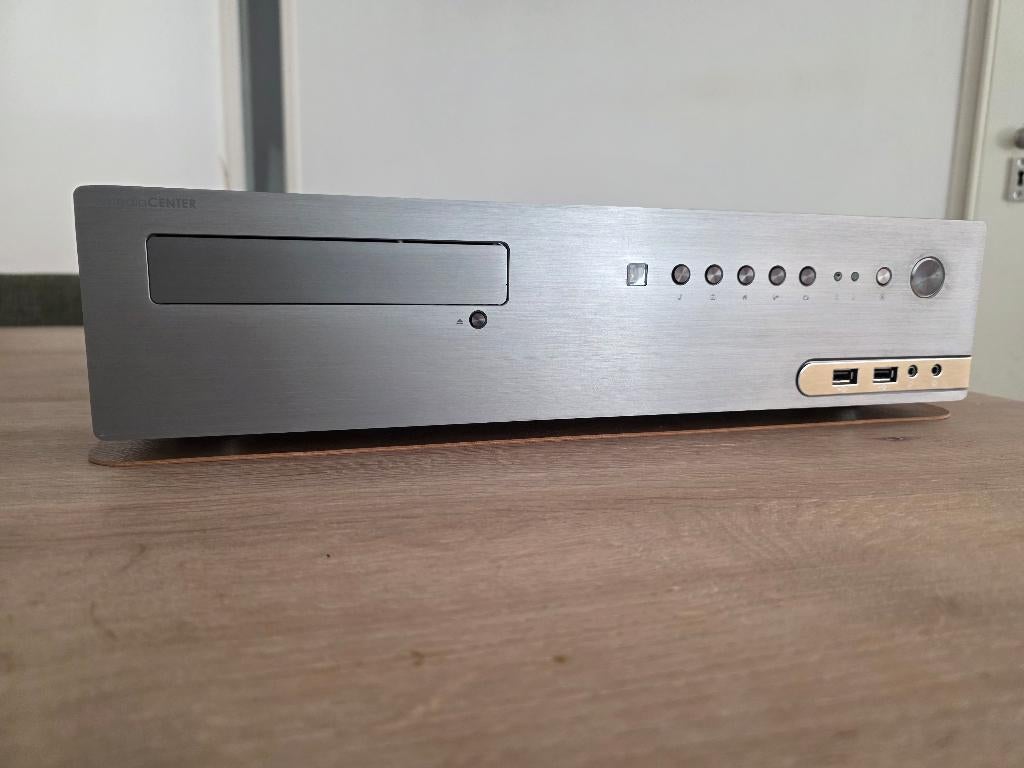 ITX Computer behuizing met SFX voeding voor Mediaserver, Computers en Software, Ophalen, Zo goed als nieuw