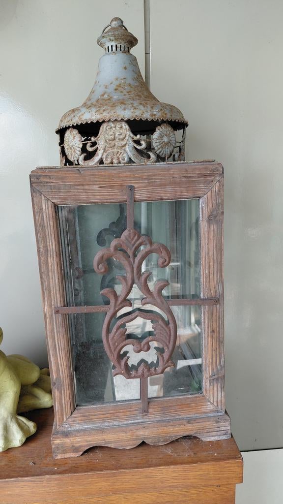 Houten windlicht met metalen decoratie, Ophalen, Hout, Gebruikt, Landelijk