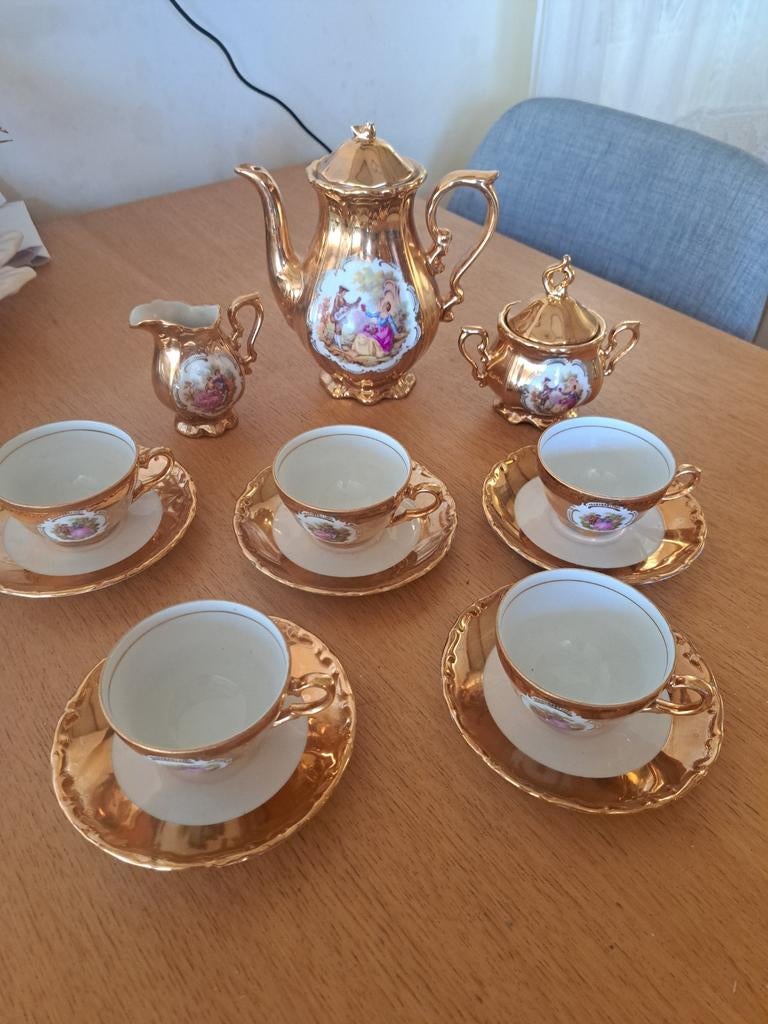 Bavaria goud servies, Antiek en Kunst, Antiek | Servies compleet, Ophalen of Verzenden