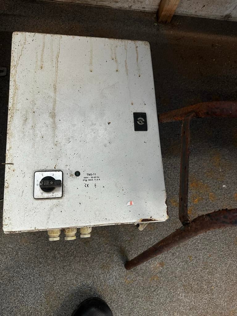 Besturingskasten voor stalventilatoren, Ophalen, Gebruikt, Ventilator