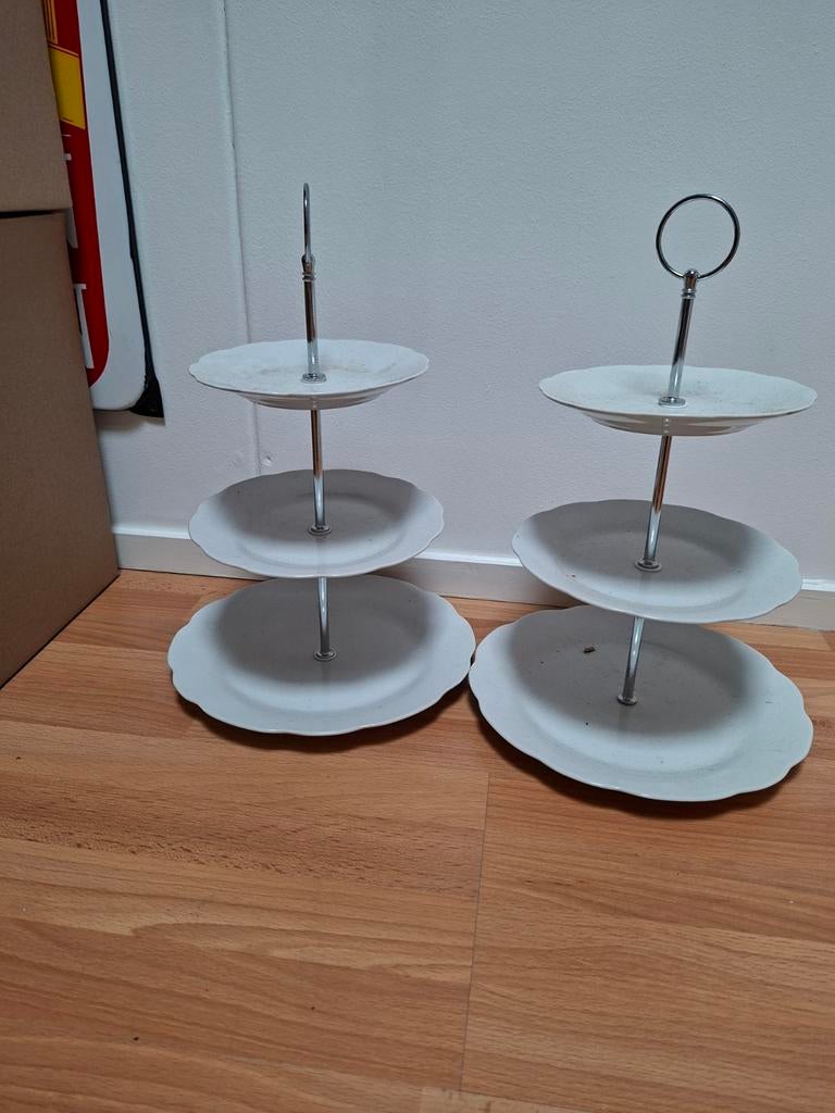 2x Etagere voor High Tea - 25 cm hoog, Ophalen, Gebruikt