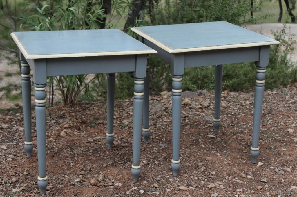 Brocante - Warme Provençaalse bijzettafel!, Huis en Inrichting, Tafels | Bijzettafels, Ophalen, Gebruikt, Vierkant, 55 tot 75 cm