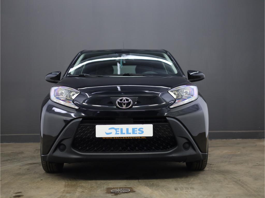Toyota Aygo X 1.0 VVT-i S-CVT Play Automaat | Camera | Adapt, Auto's, Toyota, Stof, Gebruikt, Met garantie (alle), 3 cilinders