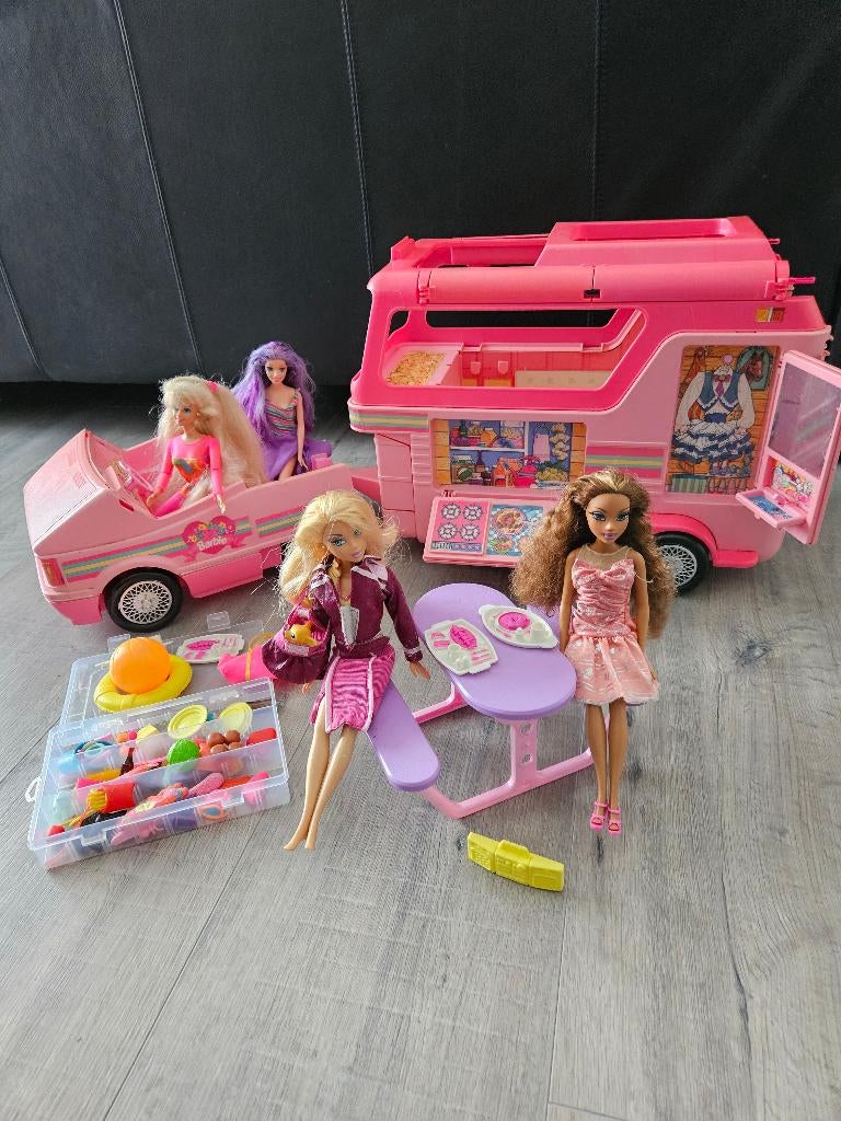 Barbie paardentrailer, barbies en myscene, Ophalen, Gebruikt, Barbie