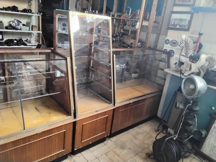 3 oude vitrine s uit de jaren 30, Antiek en Kunst, Antiek | Meubels | Kasten, Ophalen