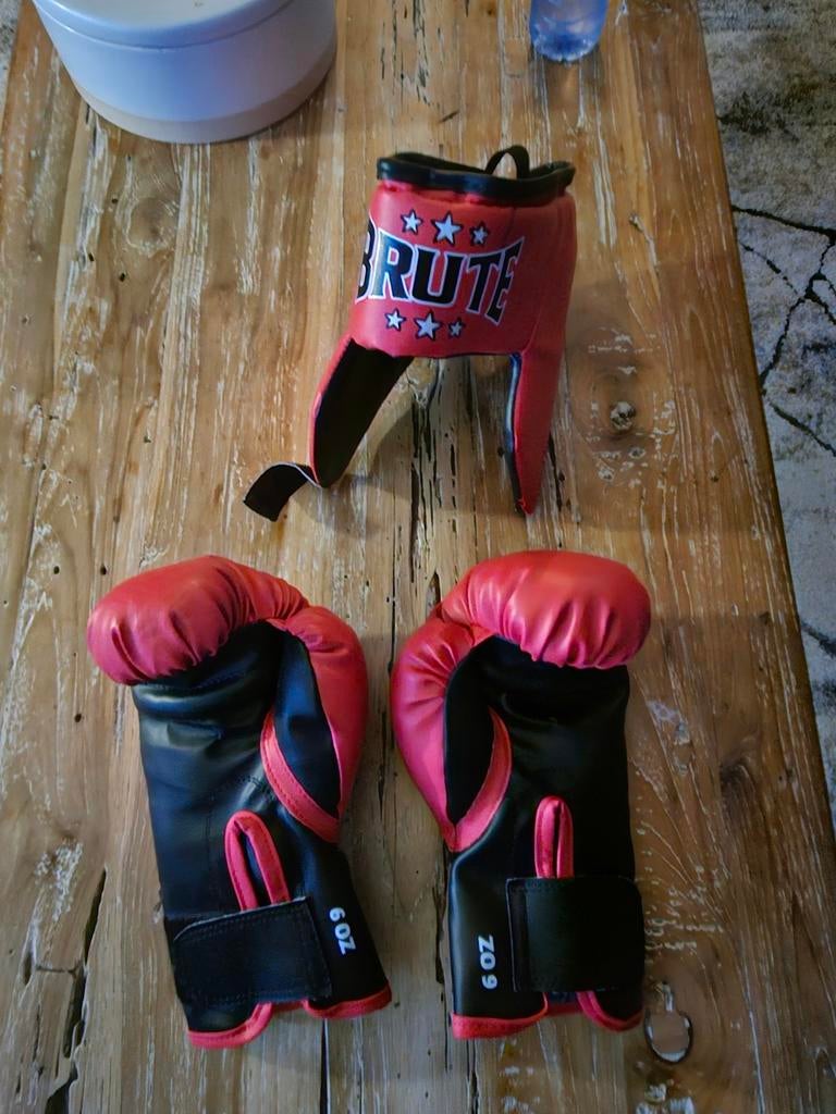 Brute Bokshandschoenen en Hoofdbeschermer Set, Ophalen of Verzenden