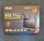 ASUS RT-AC68U AC1900 Dual-band Gigabit WiFi Router, Ophalen of Verzenden, Zo goed als nieuw, Router, ASUS