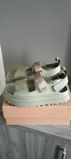 Ugg slippers/ sandalen maat 41 nieuw, Kleding | Dames, Schoenen, Ophalen of Verzenden, Nieuw, Groen, Sandalen of Muiltjes