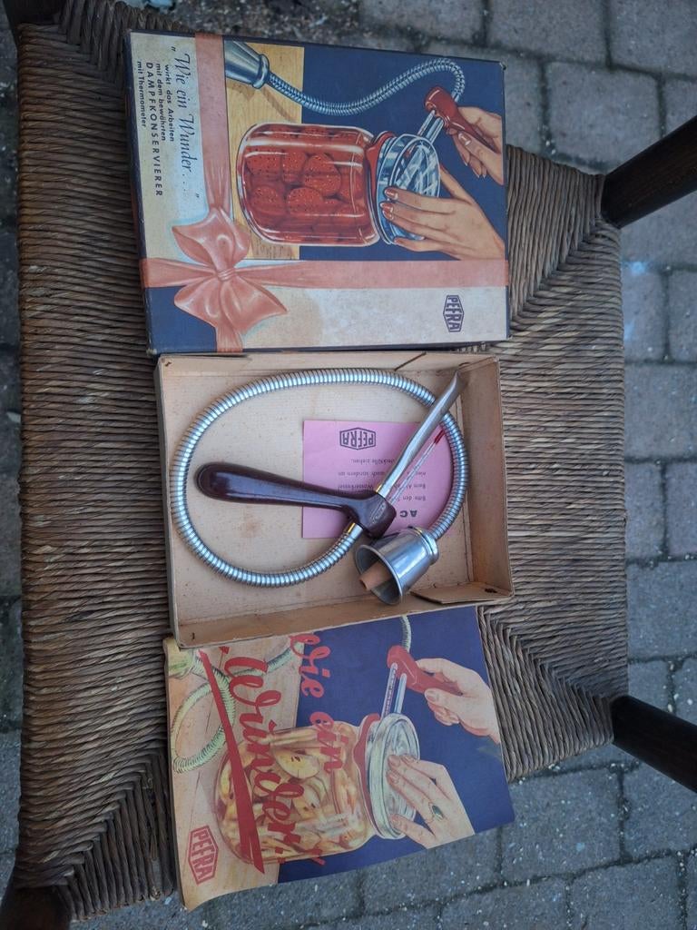 Weck stomer, Ophalen