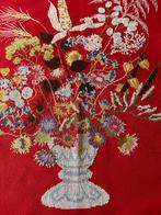 Vaas met bloemen geborduurd (50 x 60 cm), 50 tot 75 cm, Ophalen of Verzenden, Zo goed als nieuw, Schilderij