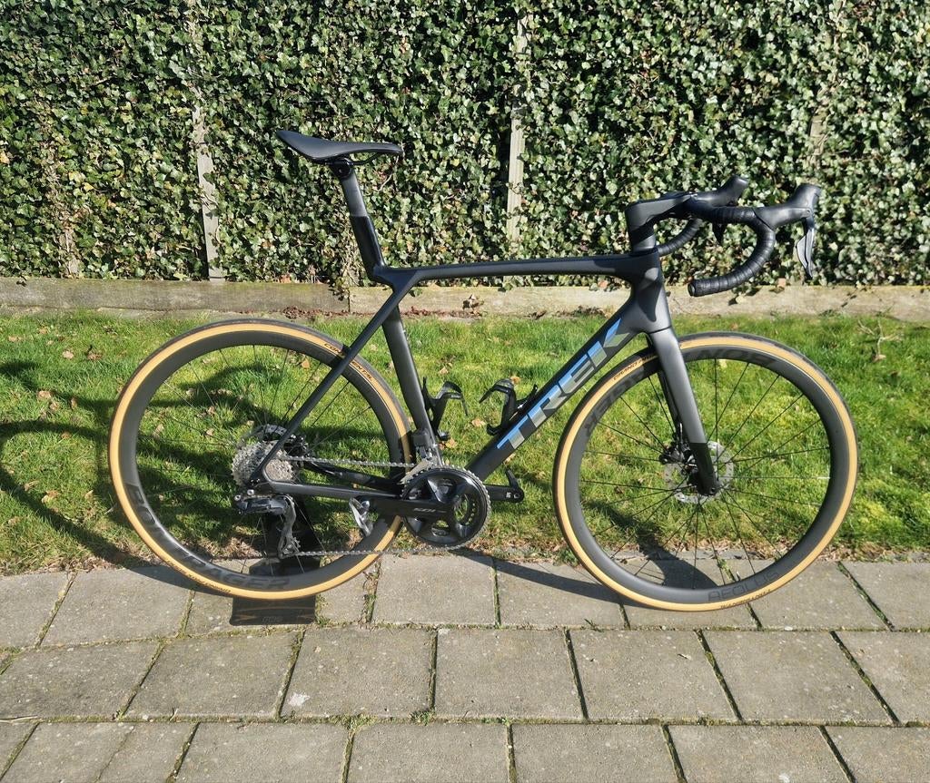 Trek madone carbon racefiets, Fietsen en Brommers, Fietsen | Racefietsen, 28 inch, Carbon, Heren, Zo goed als nieuw