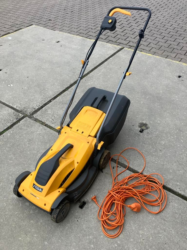 Stiga Collector 40 E Elektrische Grasmaaier, Cirkelmaaier, Gebruikt, Elektrische grasmaaier, Ophalen of Verzenden