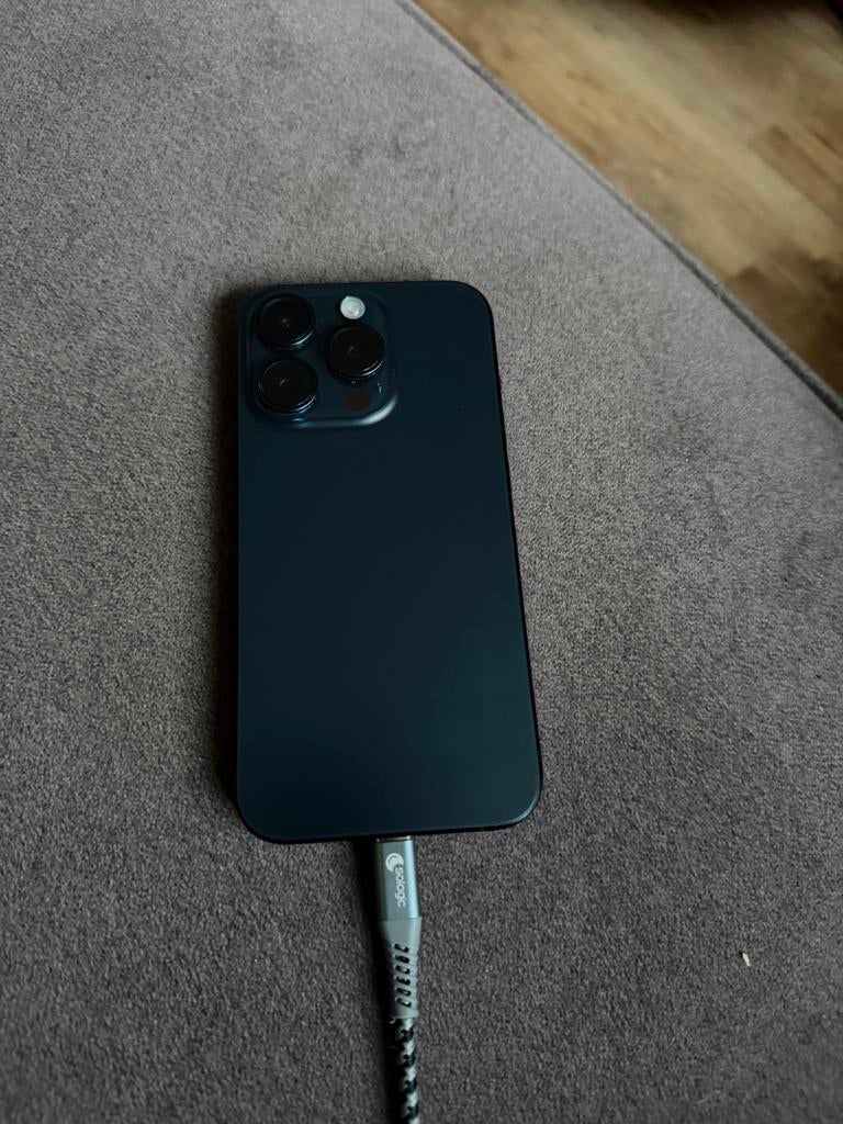 Iphone 15 pro, Telecommunicatie, Mobiele telefoons | Apple iPhone, Blauw, Ophalen of Verzenden, Zonder simlock, Zonder abonnement