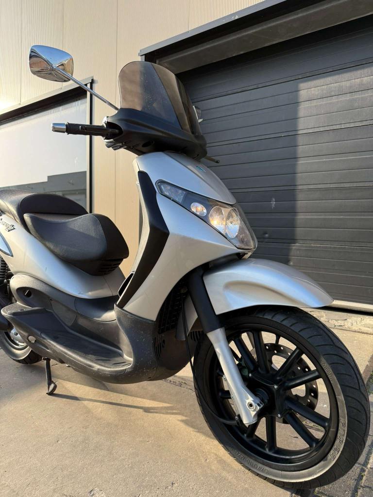 Piaggio Beverly 200cc, Niet ingevuld, Scooter, Bedrijf, Niet ingevuld