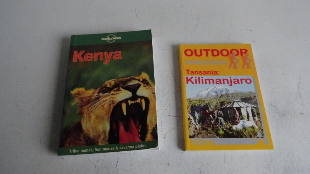 Kenya Lonely Planet and Kilimanjaro Tanzania Outdoor, Gelezen, Afrika, Lonely Planet, Ophalen of Verzenden