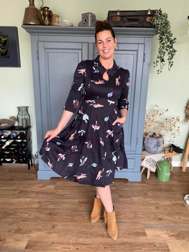 Nieuwe jurk van Hearts & Roses in maat 36 t/m 46, Ophalen of Verzenden, Nieuw, Onder de knie